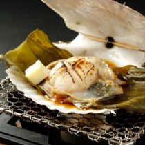 天然活帆立貝の磯焼き